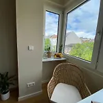 Himmelbett-studio Ueber Duesseldorf, Neu
