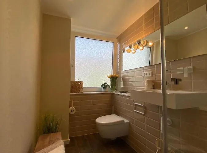 Himmelbett-studio über Düsseldorf, Neu * Düsseldorf