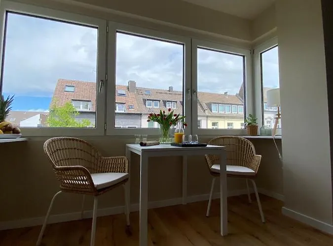 Himmelbett-studio Ueber Duesseldorf, Neu Düsseldorf